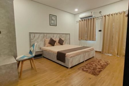 Hotels in Vrindavan Near Prem Mandir – Stay with Yono Rooms